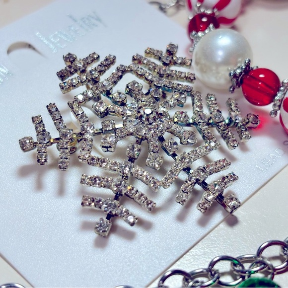 Festive Holiday Jewelry Set Halloween and Christmas 7 Piece - Picture 5 of 8